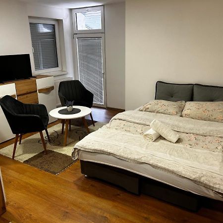 Apartmani Venci Травник Екстер'єр фото